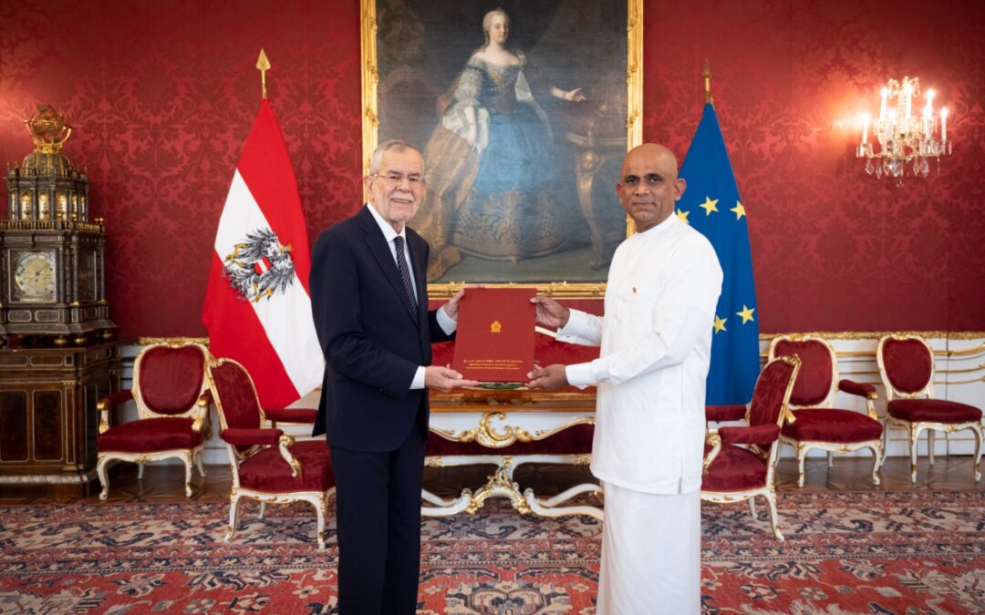 Ambassador M. R. K. Lenagala presents credentials in Austria
